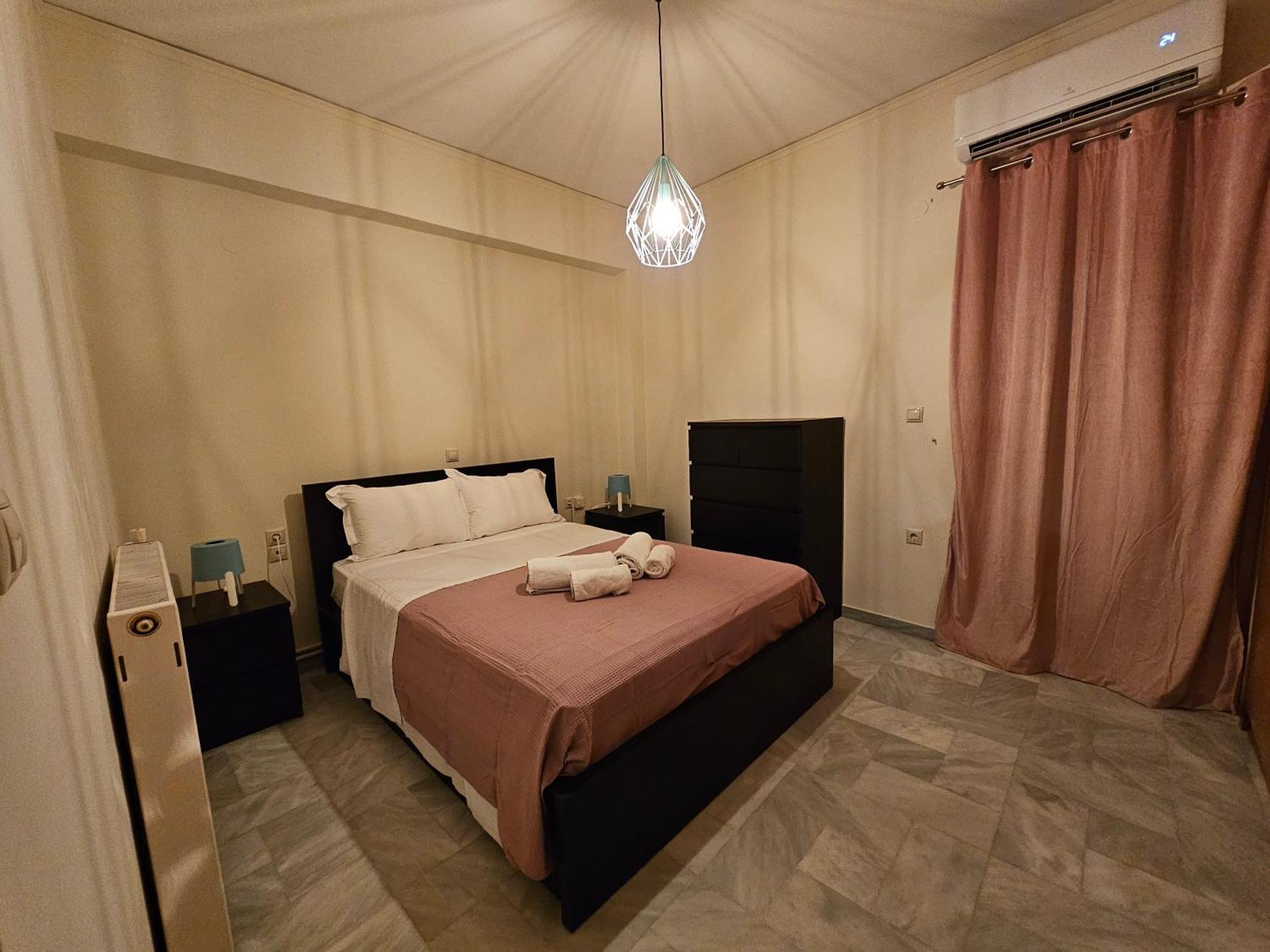 Eirini'S Apt Heraklion  Ngoại thất bức ảnh